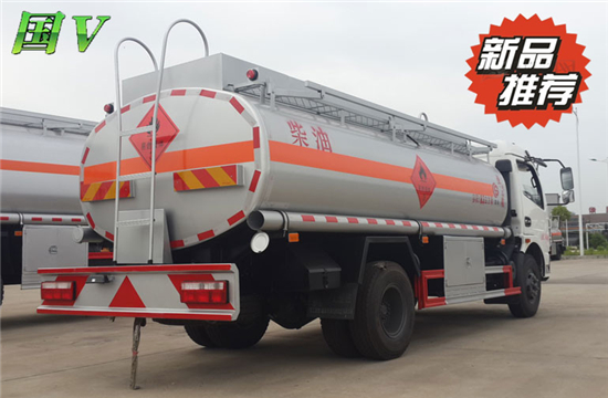 东风多利卡加油车