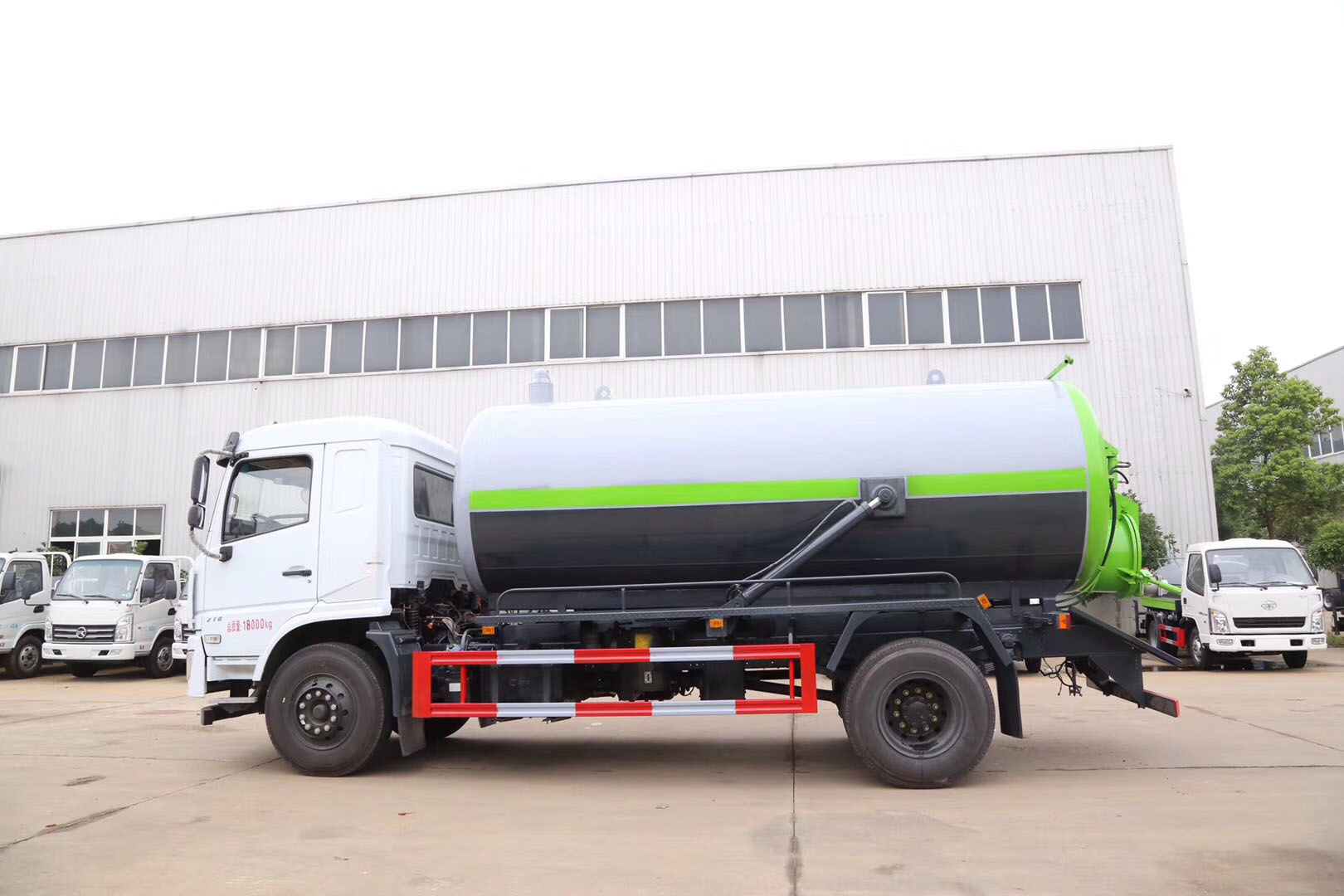 东风D3L吸污车