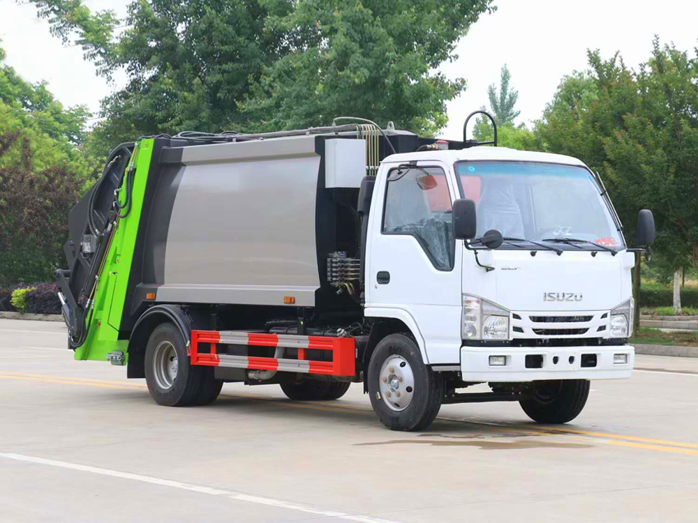 五十铃6-8方压缩式垃圾车