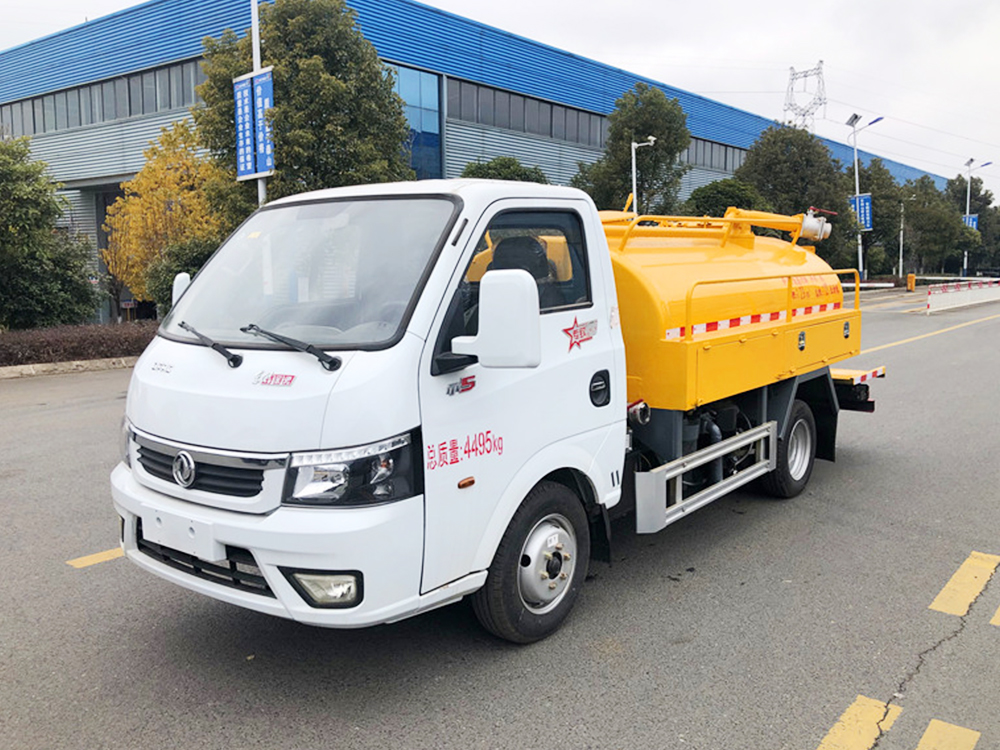 东风蓝牌3方清洗吸污车
